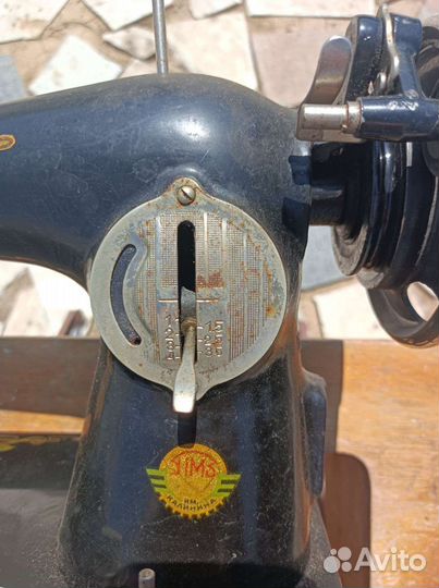 Швейная машина Подольск ножная