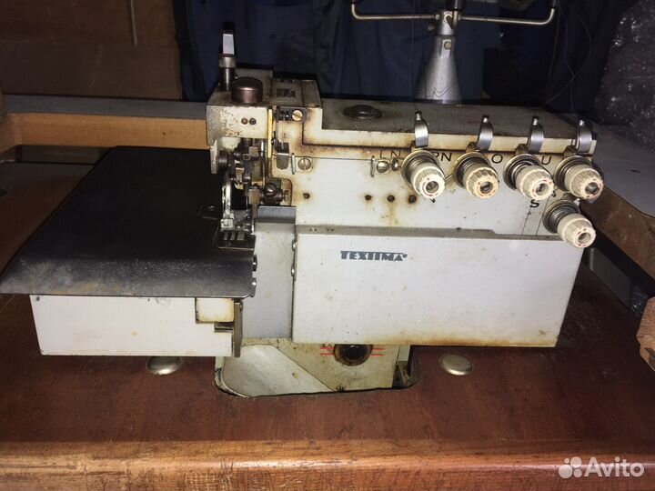 Оверлок textima 8515