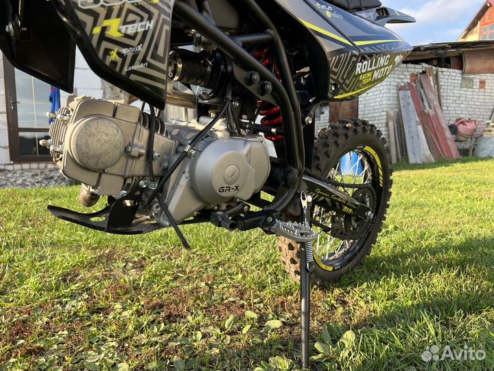 Кроссовый мотоцикл питбайк