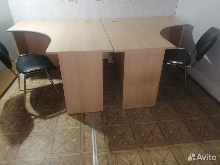 Продаются офисные компьютерные столы