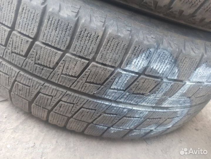 Bridgestone Blizzak Revo2 215/60 R17