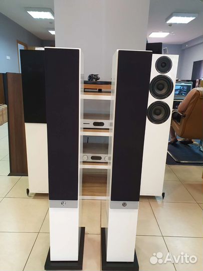 System audio Mantra 50