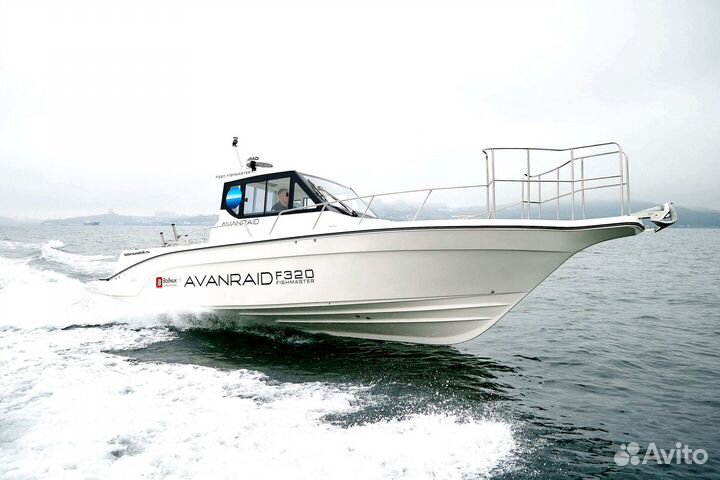 Катер Avanraid F320 Fishmaster