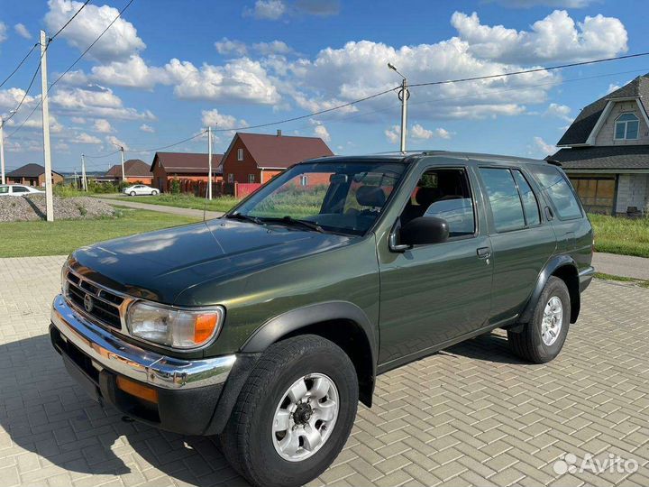 Nissan Pathfinder 3.3 AT, 1998, 188 000 км