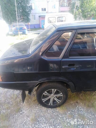 ВАЗ 21099 1.5 МТ, 2003, битый, 200 000 км