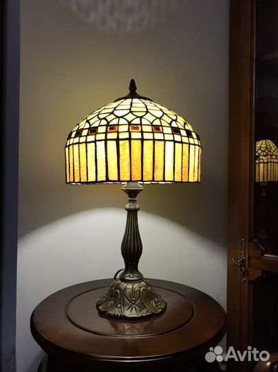 Лампа настольная в стиле Тиффани новая