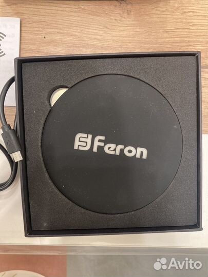 Беспроводная зарядка Feron