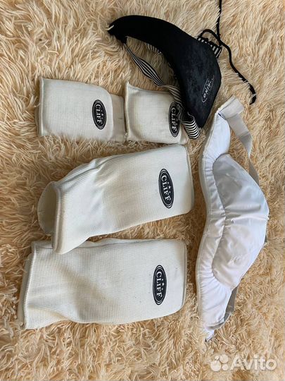 Пояса и защита для каратэ киокушинкай