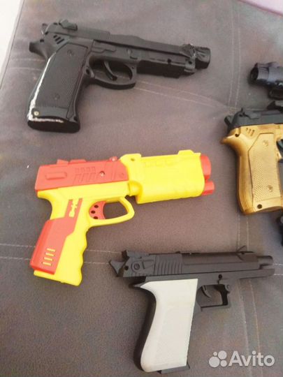 Пистолеты игрушечные пакетом