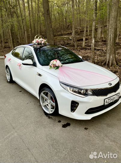 Свадебные украшения на автомобиль