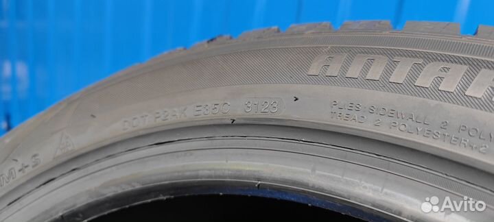 Zeta Antarctica Sport 275/40 R20 и 315/35 R20 110T