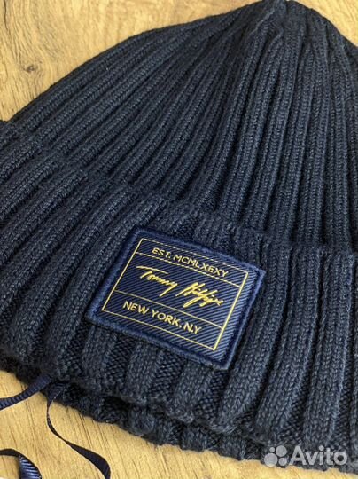 Шапка T O M M Y H I L F I G E R