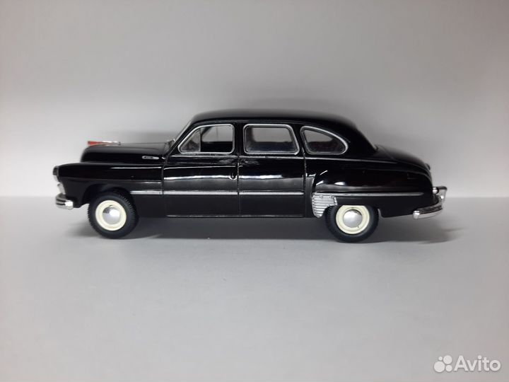 Модель зим 12, газ-12 Коллекционная машинка