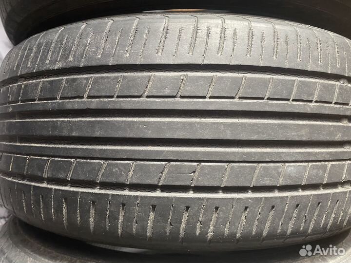 Yokohama BluEarth Ecos ES31 215/45 R17