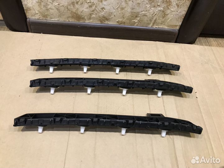 Крепление заднего бампера левое Hyundаi Solаris 2