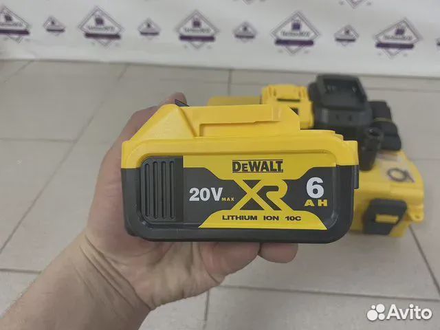 Гайковерт аккумуляторный dewalt 500