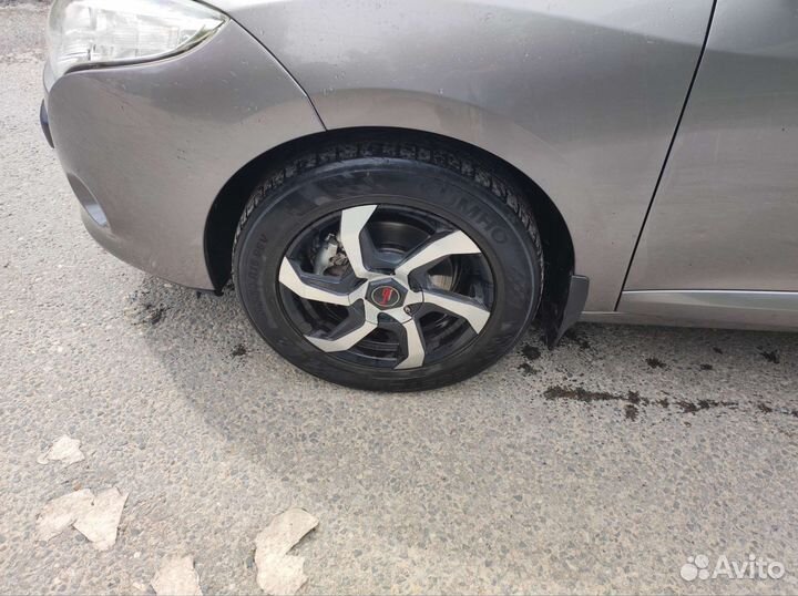 R16 Kumho Ecsta PS31 205/60, PCD 5x114.3 DIA 66.1