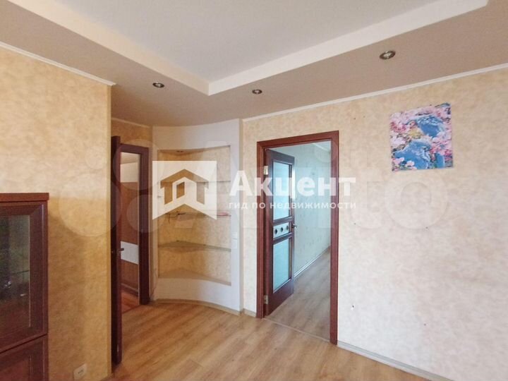 3-к. квартира, 60 м², 6/9 эт.