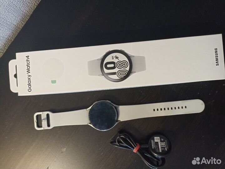 Смарт часы Samsung galaxy watch 4