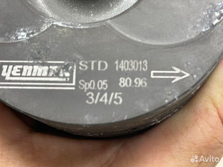 Поршень 2.5 TDI ACV AWD AAT AEL ABP D5252T