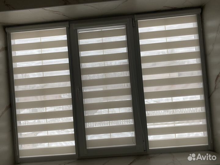 Рулонные шторы день ночь на заказ