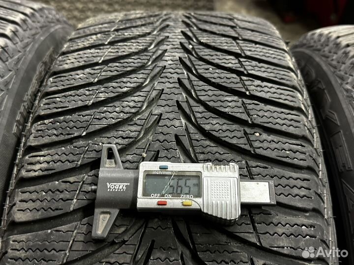 Goodyear UltraGrip Ice+ 215/55 R17 94T