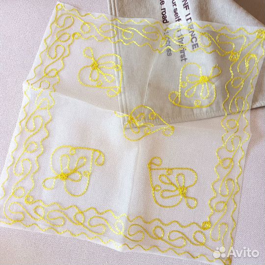 Скатерть, 8 салфеток. Новый комплект