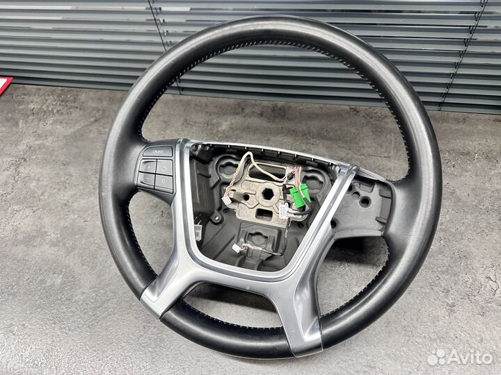 Руль на Volvo XC70 2