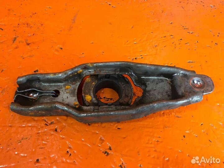 Вилка сцепления Volkswagen 1997 Transporter