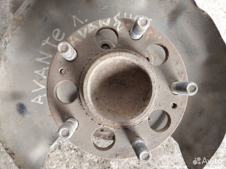Ступица задняя левая Hyundai Avante 2010-2015
