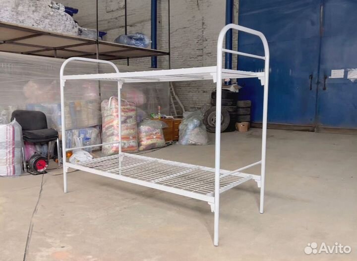 Кровать двухъярусная