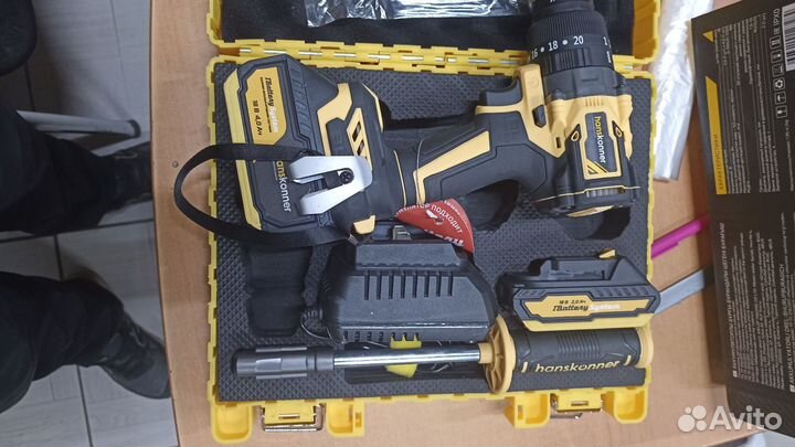 Аккумуляторный шуруповерт Hanskonner HCD18165BLI