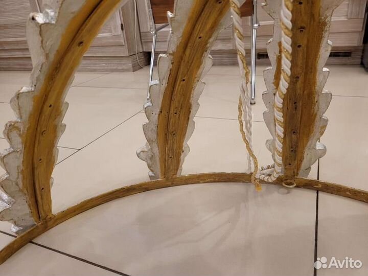 242727 Корона для балдахина