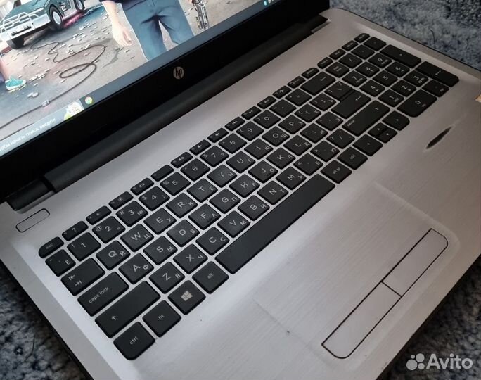 Мощный ноутбук HP i3/8озу/R5 M330 2гб