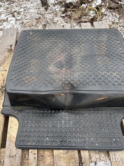 Коврик в багажник Ваз 2106