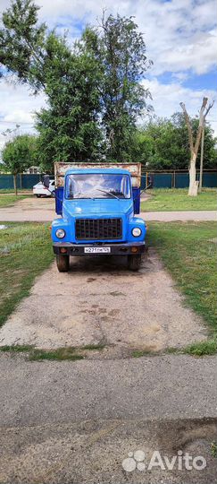 Двигатель д240