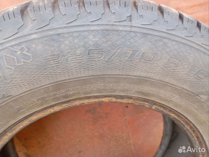 Gislaved Euro Frost 6 225/70 R16 и 225/70 R16 103G