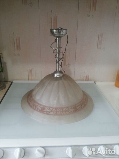 Люстры,плафоны