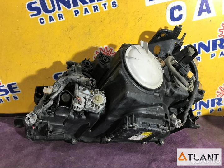 Фара toyota mark X