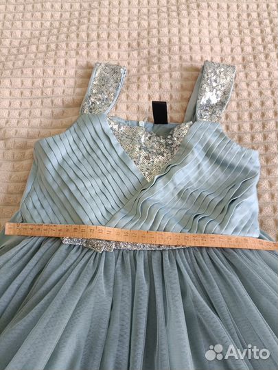 Платье праздничное для девочки