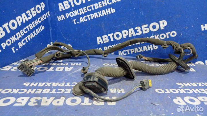 Проводка двери Renault Fluence 1 седан 2010