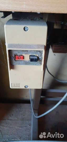 Оверлок 5 ниточный промышленный Mauser