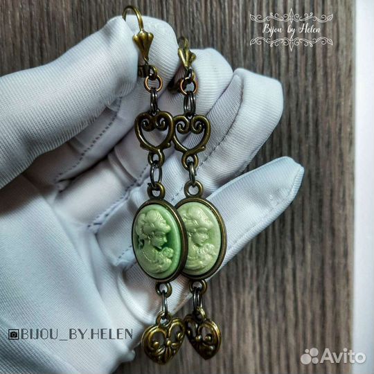 Серьги с натуральными камнями в наличии и на заказ