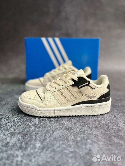 Кроссовки Adidas forum