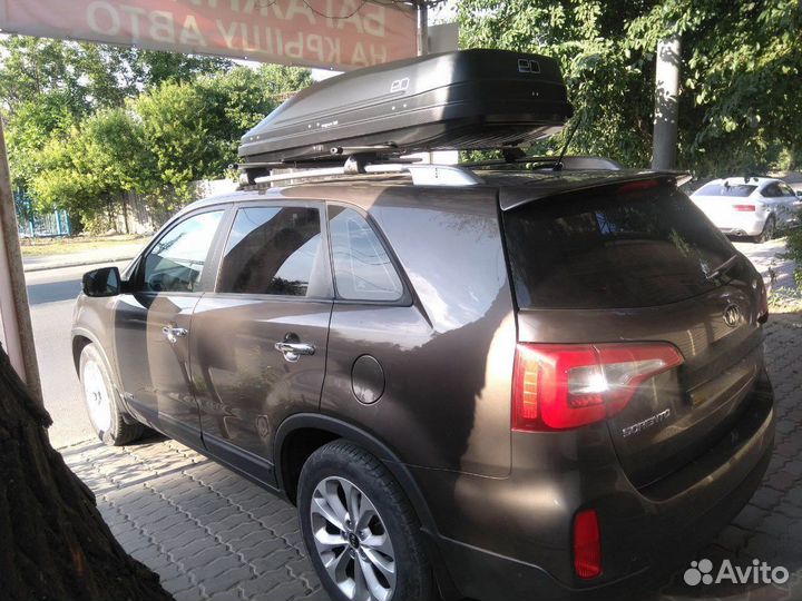 Автобокс ED Магнум 390 л на Kia Sorento