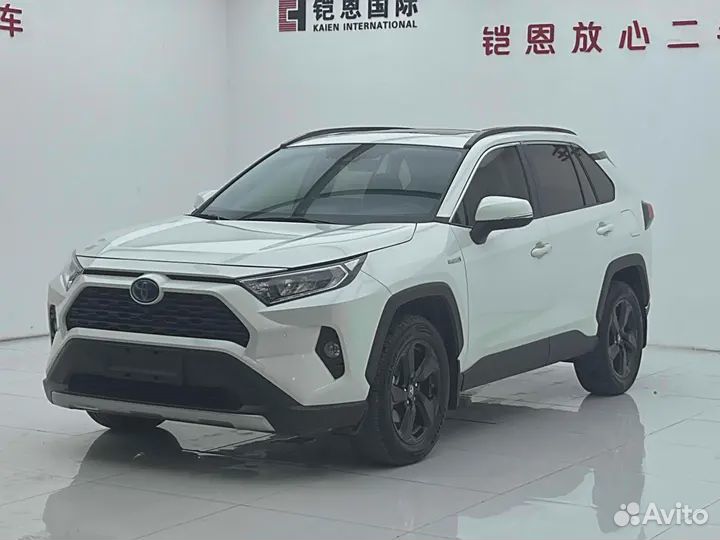 Toyota RAV4 2.5 CVT, 2021, 47 000 км