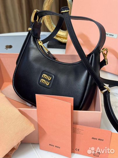 Сумка Miu Miu Premium 20x17x6