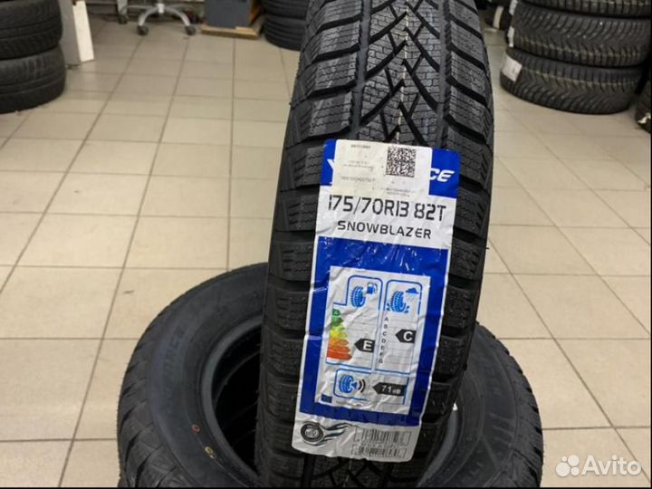 Windforce Snowblazer 175/70 R13 82T