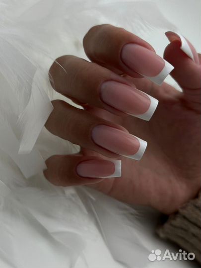 Наращивание ногтей (площадь Маркса)