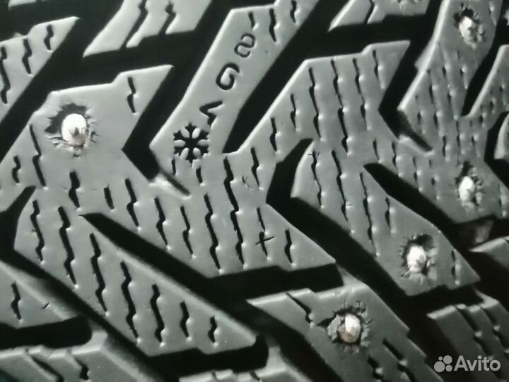 Nokian Tyres Hakkapeliitta 8 205/60 R16